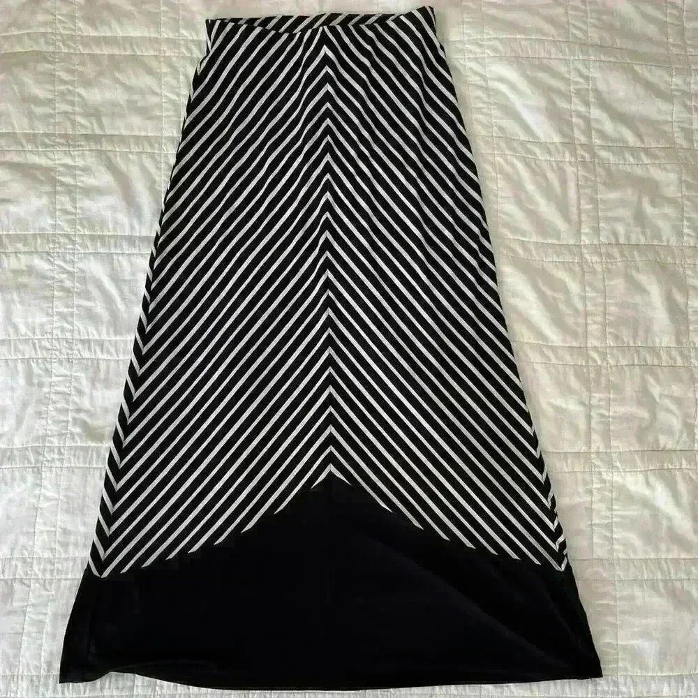 y2k‎ whimsigoth black and white striped maxi skirt women’s small gothic autumn
